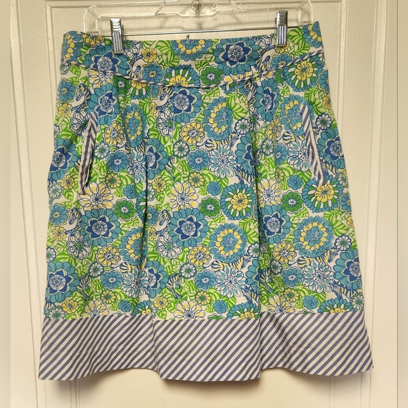 Lilly Pulitzer Dresses & Skirts - LILLY PULITZER skirt. Size 8